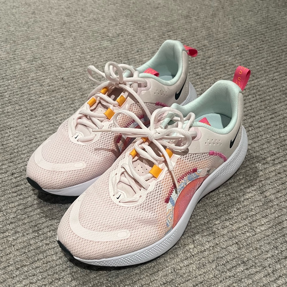 COPY - BRAND NEW Women’s Nike React Running shoes